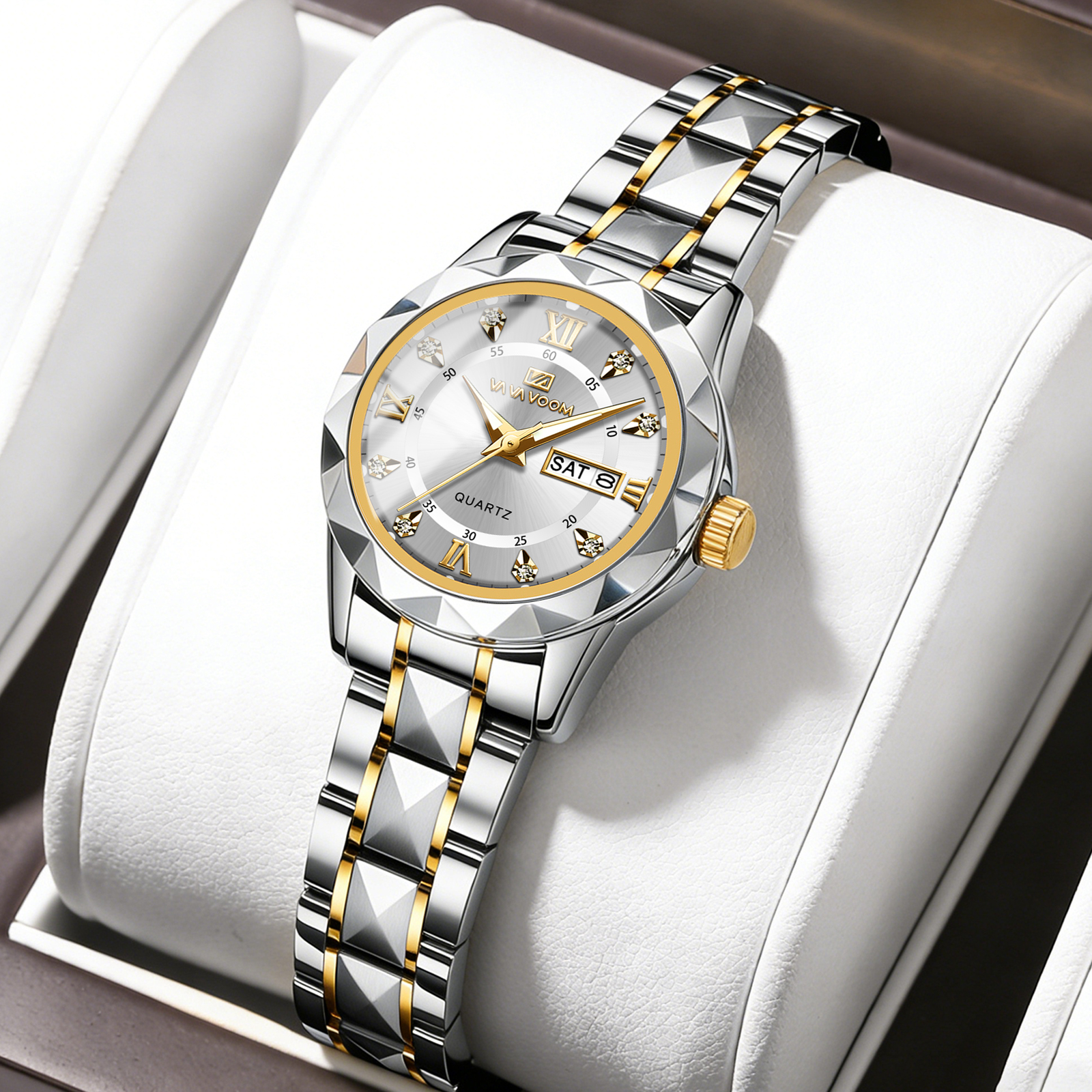 Luxury Lifestyle Women - Ladies luxury Watch With 28mm Mini