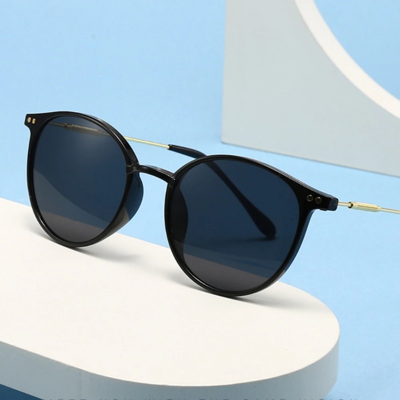 New Round Vintage Sunglasses W - Luxury Zone recensione e prezzo