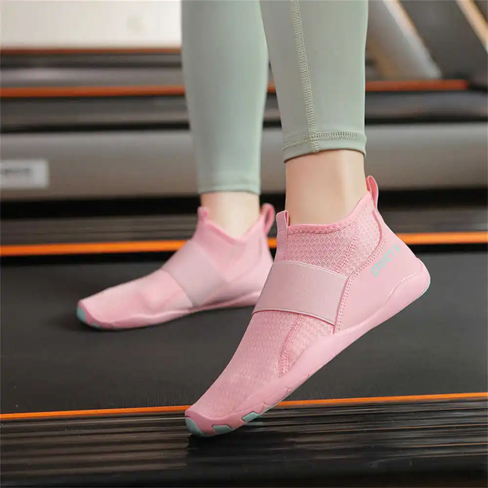 Light Hi Tops Sneakers Purple  - Luxury Lifestyle Hospitality recensione e prezzo