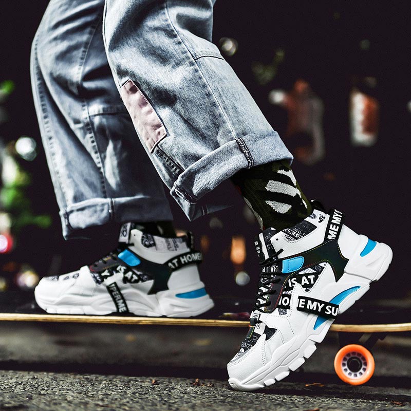 Large Size High Top Chunky Man - Luxury Lifestyle Hospitality recensione e prezzo