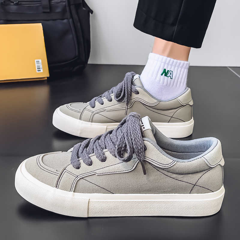 Without Heel Flat-heeled Silve - Luxury Lifestyle Hospitality recensione e prezzo